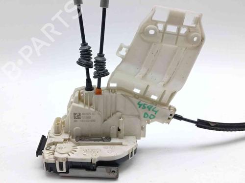 front-right-lock-jeep-renegade-suv-bu-b1-bv-2014-40150301 main image