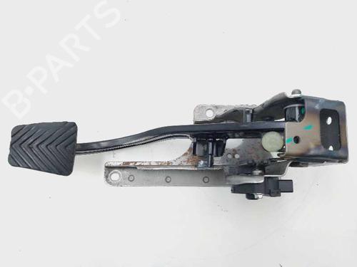 Used Clutch pedal HYUNDAI i20 II (GB, IB) [2014-2021]  20685513