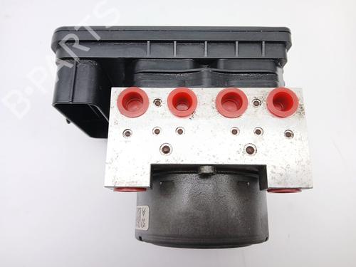 Used ABS pump PEUGEOT 208 I (CA_, CC_) 1.2 VTI 82 (82 hp) 31992939