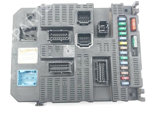 Used Fuse box Fuse box CITROËN C2 (JM_) 1.4 (73 hp) 33272420 33272420