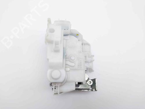 rear-left-lock-fiat-tipo-hatchback-356_-357_-14-356hxf1b-519834810-2016-20682409 main image