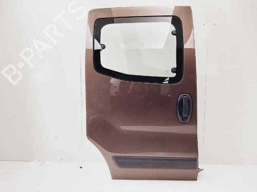 Used Right slide door Right slide door FIAT QUBO (225_) 1.3 D Multijet (225AXG1A, 225CXG1A, 225AXG11, 225CXG11) (80 hp) 15767922 15767922