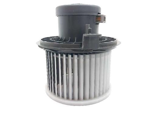 Used Heater blower motor RENAULT KOLEOS I (HY_) 2.0 dCi 4x4 (HY0K) (150 hp) 20682830