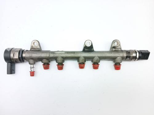 Used Injection rail Injection rail BMW X1 (F48) sDrive 18 d (150 hp) 31065343 31065343