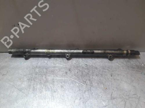 Used Injection rail Injection rail BMW 5 (E39) 530 d (184 hp) 1633893 1633893