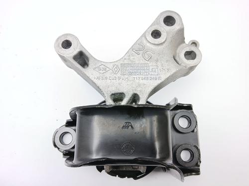 Used Engine mount RENAULT KADJAR (HA_, HL_) 1.2 TCe 130 (HLMR) (130 hp) 23256511