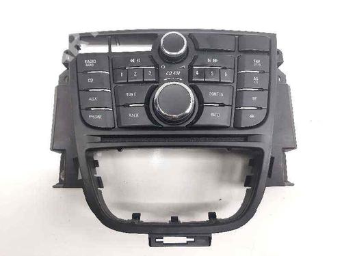 Used Radio OPEL ASTRA J Sports Tourer (P10) 1.7 CDTI (35) (125 hp) 8604001