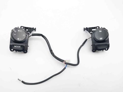 Used Switch PEUGEOT 108 1.0 VTi 72 (72 hp) 20682633