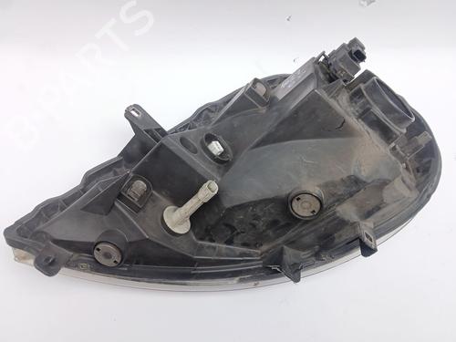 Right headlight NISSAN PRIMASTAR Van (X83)  | BP28153364C29 