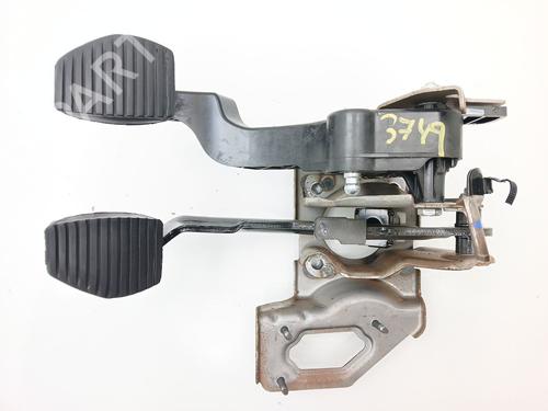 Used Break pedal Break pedal PEUGEOT 2008 I (CU_) 1.6 BlueHDi 100 (100 hp) 22758621 22758621