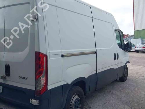 Módulo eletrónico IVECO DAILY VI Van 33S12, 35S12, 35C12 | BP38051070M83  - Image 9