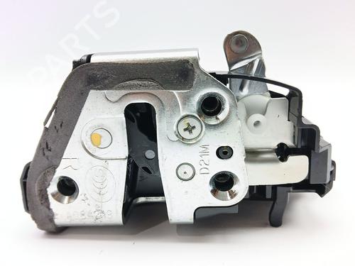 Used Rear right lock TOYOTA COROLLA Hatchback (_E21_, _EA1_, _EH1_) 1.8 Hybrid (ZWE211, ZWE219) (122 hp) 25142902