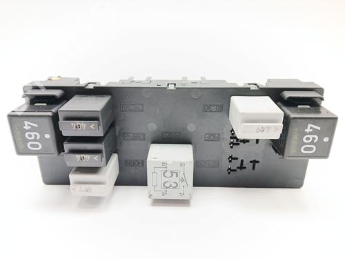 Used Fuse box Fuse box VW SCIROCCO III (137, 138) 2.0 TFSI (200 hp) 22199873 22199873