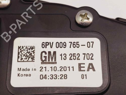 Pedal CHEVROLET CRUZE (J300)  | BP20683761I4 