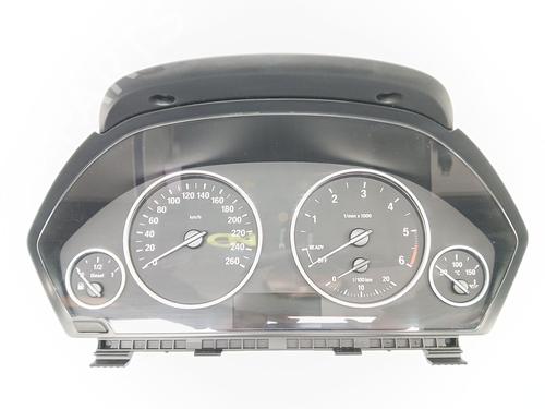Used Instrument cluster BMW 3 (F30, F80) 318 d (143 hp) 22758744