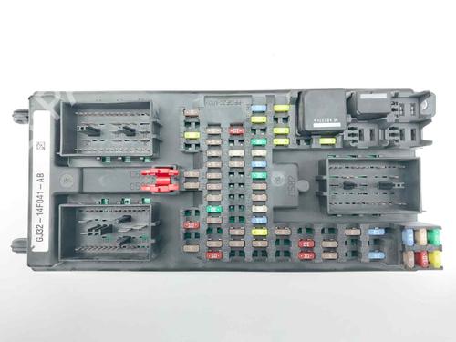 Used Fuse box Fuse box LAND ROVER RANGE ROVER EVOQUE (L538) 2.0 D (150 hp) 17186294 17186294