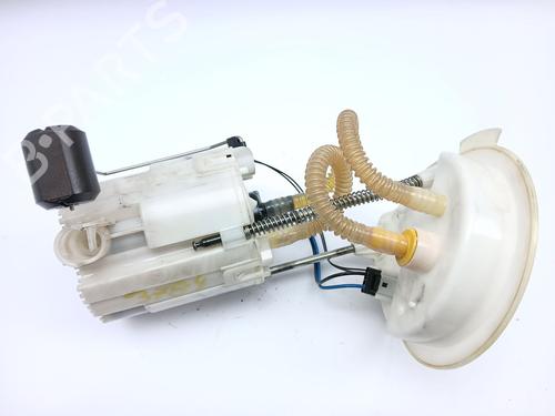 Used Fuel pump BMW 3 (F30, F80) 318 d (143 hp) 22758723