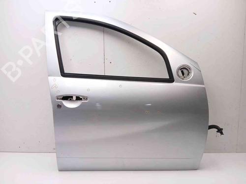 Used Right front door Right front door 39476049 39476049