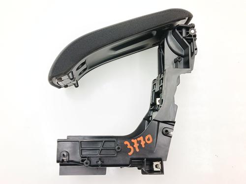 Armrest / Center console CITROËN C4 CACTUS 1.5 BlueHDi 100 | BP30728102I20