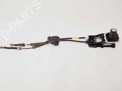 Used Gear lever RENAULT MEGANE III Grandtour (KZ0/1) 1.5 dCi (KZ09, KZ0D, KZ1G, KZ29, KZ14, KZ1W, KZ10, KZ1F,... (110 hp) 15819771