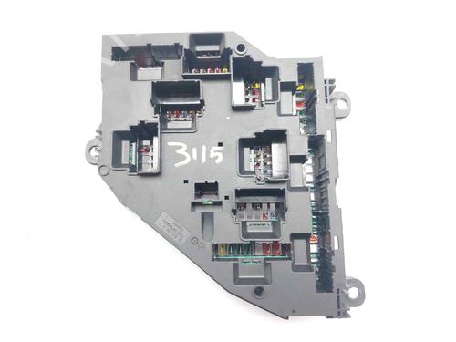 Fuse box BMW 5 (F10) 535 d | BP13686972E1 