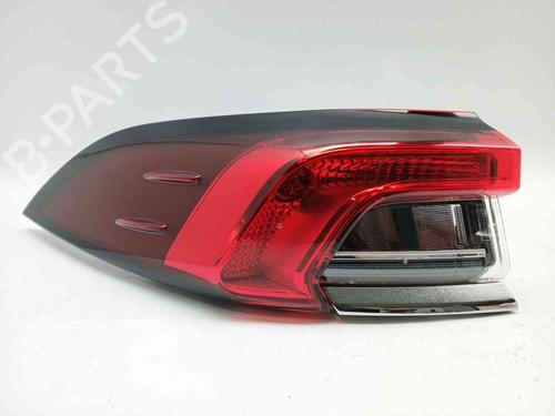 Used Left taillight Left taillight TOYOTA COROLLA Saloon (_E21_) 1.8 VVTi Hybrid (ZWE211, MZEA12) (98 hp) 36529590 36529590