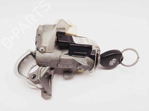 Used Ignition barrel TOYOTA VERSO (_R2_) [2009-2018]  15209395