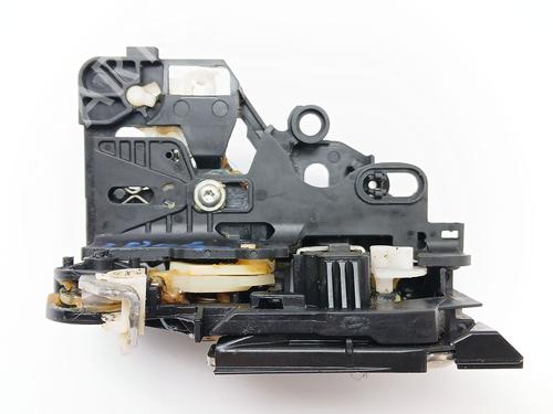 Rear left lock DACIA SANDERO III 1.0 SCe 65 | BP30154075C100 