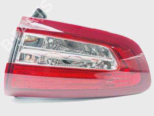 Used Right tailgate light Right tailgate light DS DS 5 (KF_) 2.0 Hybrid4 4x4 (163 hp) 18239666 18239666