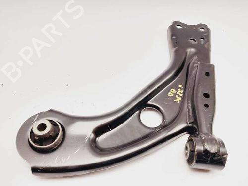 Used Right front suspension arm Right front suspension arm 15830799 15830799