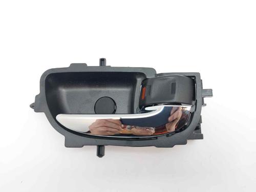 Used Front right interior door handle Front right interior door handle PEUGEOT 108 1.0 VTi 72 (72 hp) 20682608 20682608