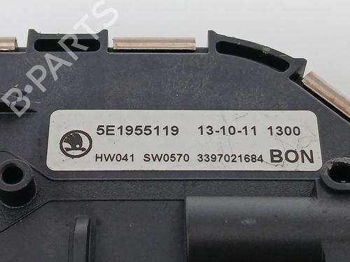 Front wiper motor SKODA OCTAVIA III Combi (5E5, 5E6) 1.8 TSI | BP23445956M29 