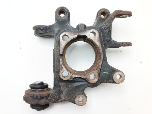 Fusee links achter TOYOTA AURIS (_E18_) 1.2 (NRE185_, NRE185R) (116 hp) 25146581