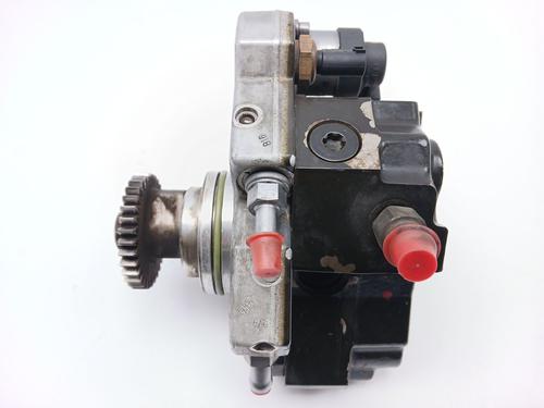 Used Injection pump MERCEDES-BENZ E-CLASS Coupe (C207) E 350 CDI (207.322) (231 hp) 31065360