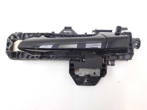 Used Rear left exterior door handle MERCEDES-BENZ C-CLASS (W204) [2007-2015]  20679033