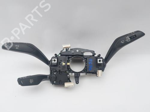 switch-audi-a3-sportback-8ya-8yf-2019-33619355 main image