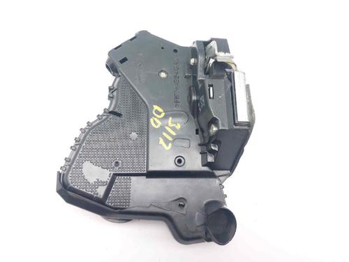 front-right-lock-toyota-auris-_e18_-6903005131-2012-2013-2014-2015-2016-2017-2018-20683092 main image