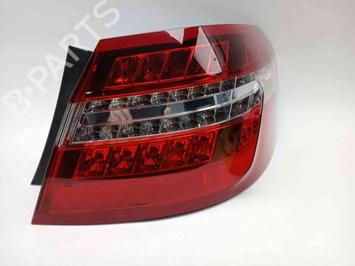 Used Right taillight Right taillight MERCEDES-BENZ E-CLASS (W212) E 350 CDI (212.025) (231 hp) 39688920 39688920