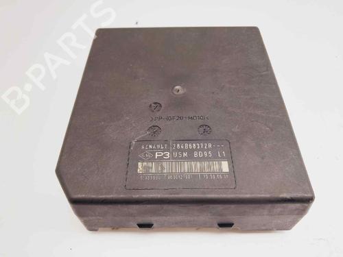 Used Fuse box Fuse box RENAULT MEGANE III Grandtour (KZ0/1) 1.5 dCi (KZ09, KZ0D, KZ1G, KZ29, KZ14, KZ1W, KZ10, KZ1F,... (110 hp) 15802577 15802577