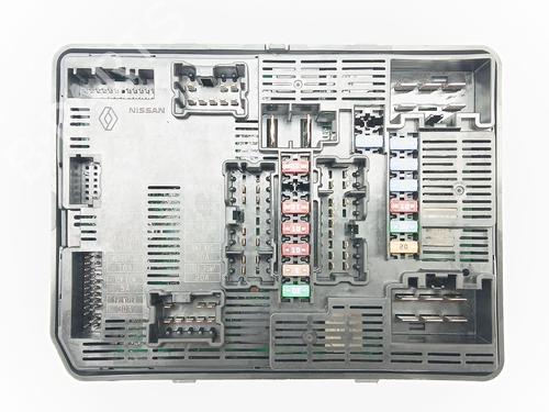 Used Fuse box Fuse box RENAULT KANGOO III Box Body/MPV 1.5 Blue dCi 95 (FJAB) (95 hp) 25761407 25761407