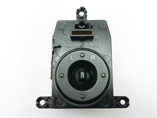 mirror-switch-kia-carens-iv-2013-28599469 main image