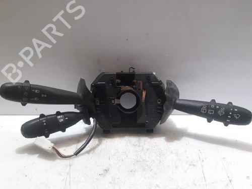 Used Headlight switch Headlight switch ALFA ROMEO 147 (937_) 1.9 JTD (937.AXD1A, 937.BXD1A, 937.AXV1A, 937.BXB1A,... (115 hp) 1547806 1547806