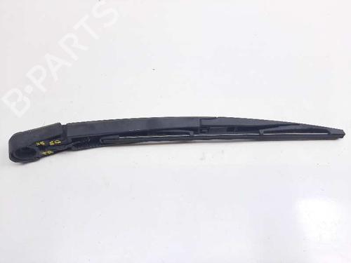 Used Rear windshield wiper arm Rear windshield wiper arm 9261441 9261441
