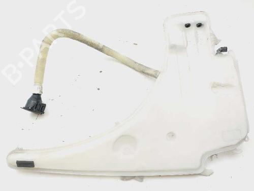 Used Windscreen washer tank BMW 1 (E87) 118 d (143 hp) 20686377