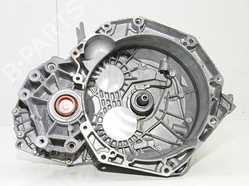 gearbox-chevrolet-cruze-station-wagon-j308-2012-32340371 main image