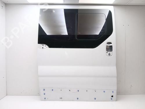 Used Right slide door RENAULT TRAFIC II Bus (JL) 2.5 dCi 145 (JL0J) (146 hp) 32997843