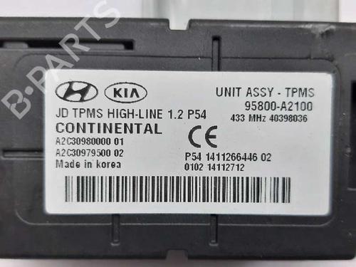 Electronic module KIA CEE'D (JD) 1.4 CRDi 90 | BP20681570M83 - Image 3