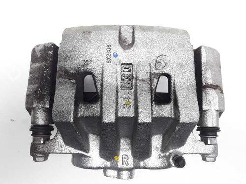 Used Right front brake caliper Right front brake caliper TOYOTA RAV 4 V (_A5_, _H5_) 2.5 Hybrid (AXAH52) (218 hp) 11557739 11557739