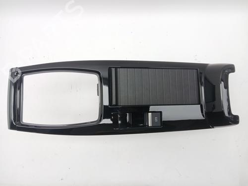 Used Glove box Glove box CITROËN C4 III (BA_, BB_, BC_) 1.2 PureTech 130 (BAHNSA, BAHNSB) (130 hp) 33208900 33208900