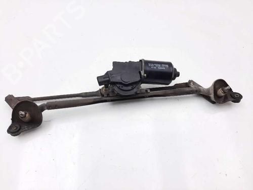 Used Front wiper motor TOYOTA COROLLA (_E12_) 1.4 D (NDE120_, NDE120R) (90 hp) 20681601